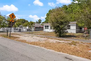 120 Seaman Ave, Opa-Locka, FL 33054 - Photo 38