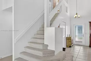 112 Camelot Ct, Royal Palm Beach, FL 33411 - Photo 40