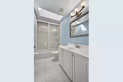 112 Camelot Ct, Royal Palm Beach, FL 33411 - Photo 42