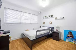 1871 NE 186th St, North Miami Beach, FL 33179 - Photo 24