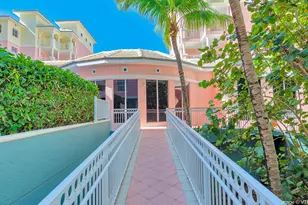 2051 SE 3rd St, Deerfield Beach, FL 33441 - Photo 12