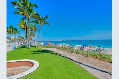 2051 SE 3rd St #TH11, Deerfield Beach, FL 33441 - Photo 14