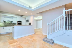 2051 SE 3rd St, Deerfield Beach, FL 33441 - Photo 32