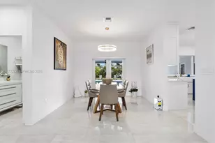 135 SW 125th Ave, Miami, FL 33184 - Photo 6