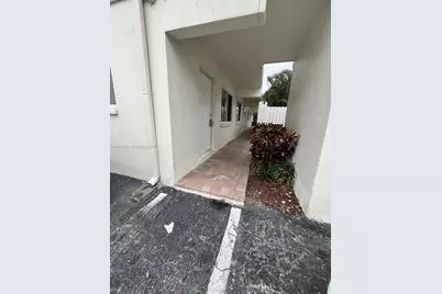 1856 NE 46th St #F4, Fort Lauderdale, FL 33308 - Photo 12