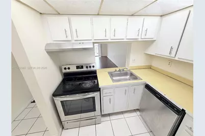 2800 NW 56th Ave #F403, Lauderhill, FL 33313 - Photo 8