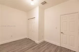445 NW 77th St, Miami, FL 33150 - Photo 18