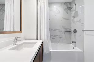 851 NE 1st Ave, Miami, FL 33132 - Photo 38