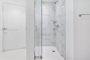 851 NE 1st Ave, Miami, FL 33132 - Photo 44