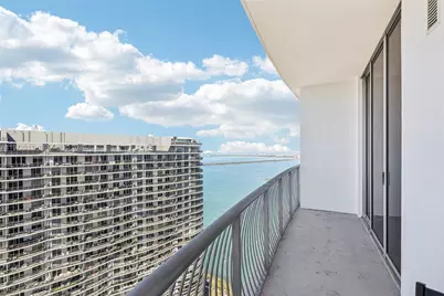 1750 N Bayshore Dr #5611, Miami, FL 33132 - Photo 2