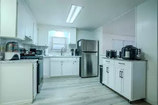 6280 Hamilton Dr, Fort Myers, FL 33905 - Photo 4