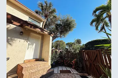 10231 Fontainebleau Blvd #203, Miami, FL 33172 - Photo 8