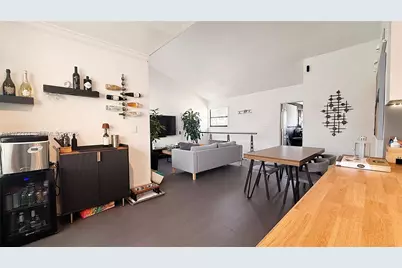 10231 Fontainebleau Blvd #203, Miami, FL 33172 - Photo 1