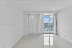 100 Bayview Dr, Sunny Isles Beach, FL 33160 - Photo 20