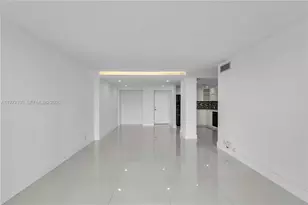 100 Bayview Dr, Sunny Isles Beach, FL 33160 - Photo 6