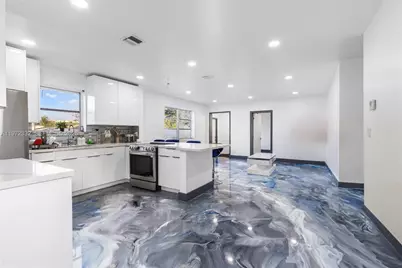 3430 NW 43rd Ave, Lauderdale Lakes, FL 33319 - Photo 8