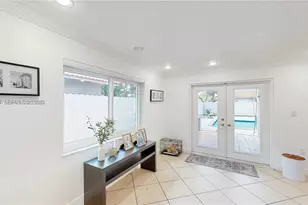 13821 SW 14th St, Miami, FL 33184 - Photo 8