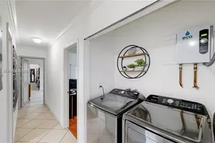 13821 SW 14th St, Miami, FL 33184 - Photo 20