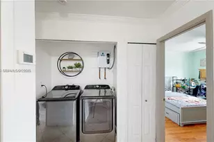 13821 SW 14th St, Miami, FL 33184 - Photo 24