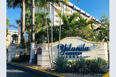 4550 NW 9th St #305E, Miami, FL 33126 - Photo 4