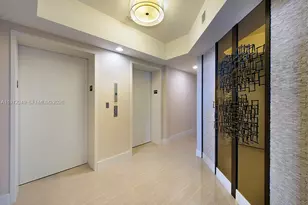 2711 S Ocean Dr, Hollywood, FL 33019 - Photo 32