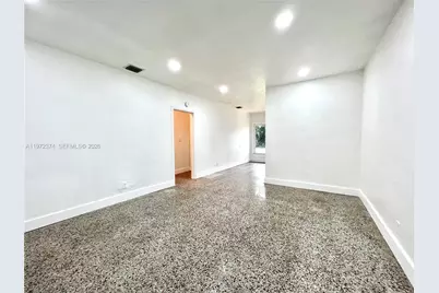 11020 NE 10th Ave, Biscayne Park, FL 33161 - Photo 22