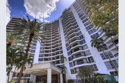 3600 Mystic Pointe Dr #815, Aventura, FL 33180 - Photo 16