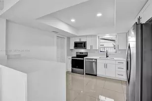 8521 Pasadena Blvd, Pembroke Pines, FL 33024 - Photo 8