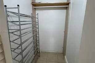 842 SW 89th Ave, Miami, FL 33174 - Photo 6