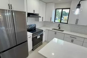 800 Jann Ave, Opa-Locka, FL 33054 - Photo 16