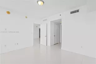 495 Brickell Ave, Miami, FL 33131 - Photo 38
