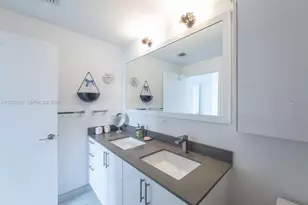 999 SW 1st Ave, Miami, FL 33130 - Photo 14