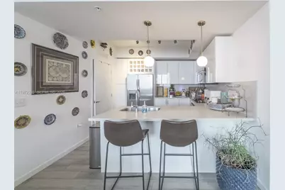 999 SW 1st Ave #3204, Miami, FL 33130 - Photo 6