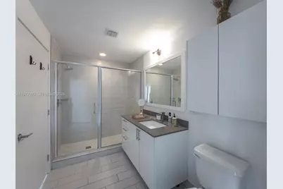 999 SW 1st Ave #3204, Miami, FL 33130 - Photo 16