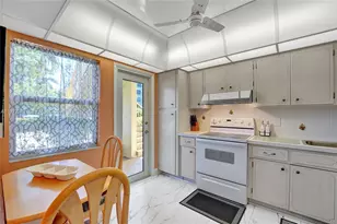 851 NE 14th Ave, Hallandale Beach, FL 33009 - Photo 12