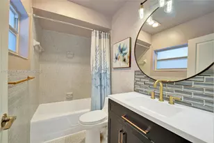 851 NE 14th Ave, Hallandale Beach, FL 33009 - Photo 36