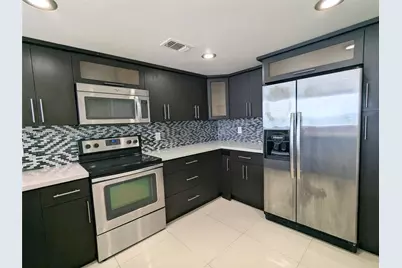 555 NE 15th St #20B, Miami, FL 33132 - Photo 6