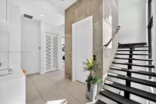 11 Century Ln, Miami Beach, FL 33139 - Photo 10