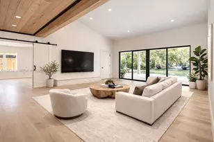 400 Farmington Dr, Plantation, FL 33317 - Photo 8