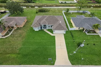 1043 Albert Ave #1043, Lehigh Acres, FL 33971 - Photo 2