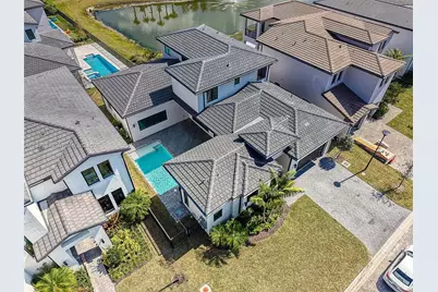 5718 Ashwood Cir W #5718, Hollywood, FL 33312 - Photo 8