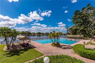 446 Briarwood Cir, Hollywood, FL 33024 - Photo 52