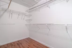 446 Briarwood Cir, Hollywood, FL 33024 - Photo 24