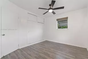 710 N 65th Terrace, Hollywood, FL 33024 - Photo 14