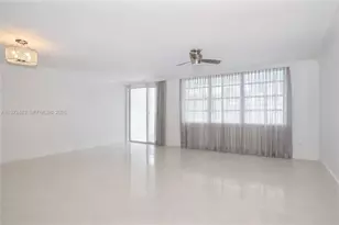2780 NE 183rd St, Aventura, FL 33160 - Photo 6