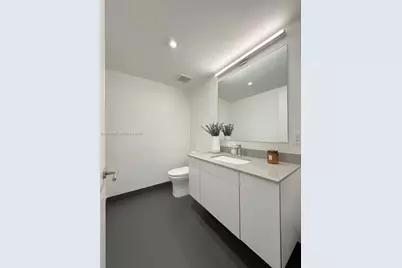 1600 NE 1st Ave #1014, Miami, FL 33132 - Photo 8