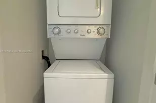 1600 NE 1st Ave, Miami, FL 33132 - Photo 14