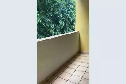 1555 W 44th Pl #247, Hialeah, FL 33012 - Photo 10