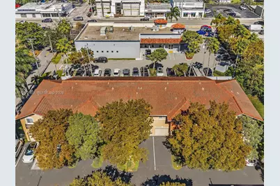 23 SE 3rd Ave, Hallandale Beach, FL 33009 - Photo 30