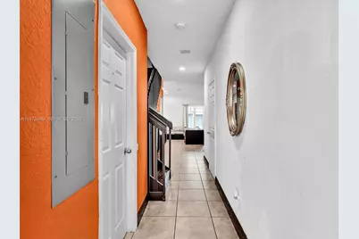 23 SE 3rd Ave, Hallandale Beach, FL 33009 - Photo 34